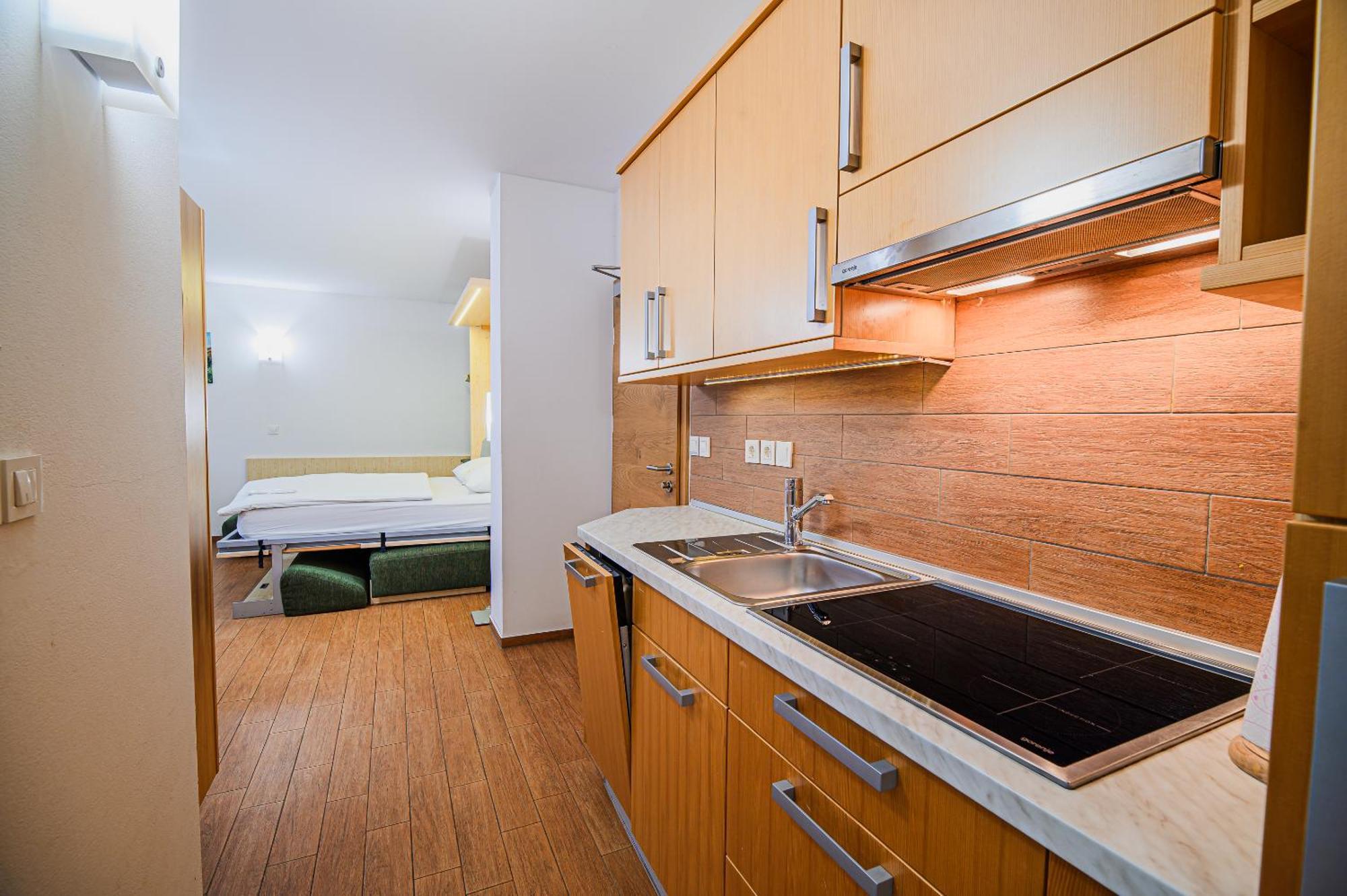 Apartments Maleric With Indoor Pool And Wellness Dragatuš Camera foto