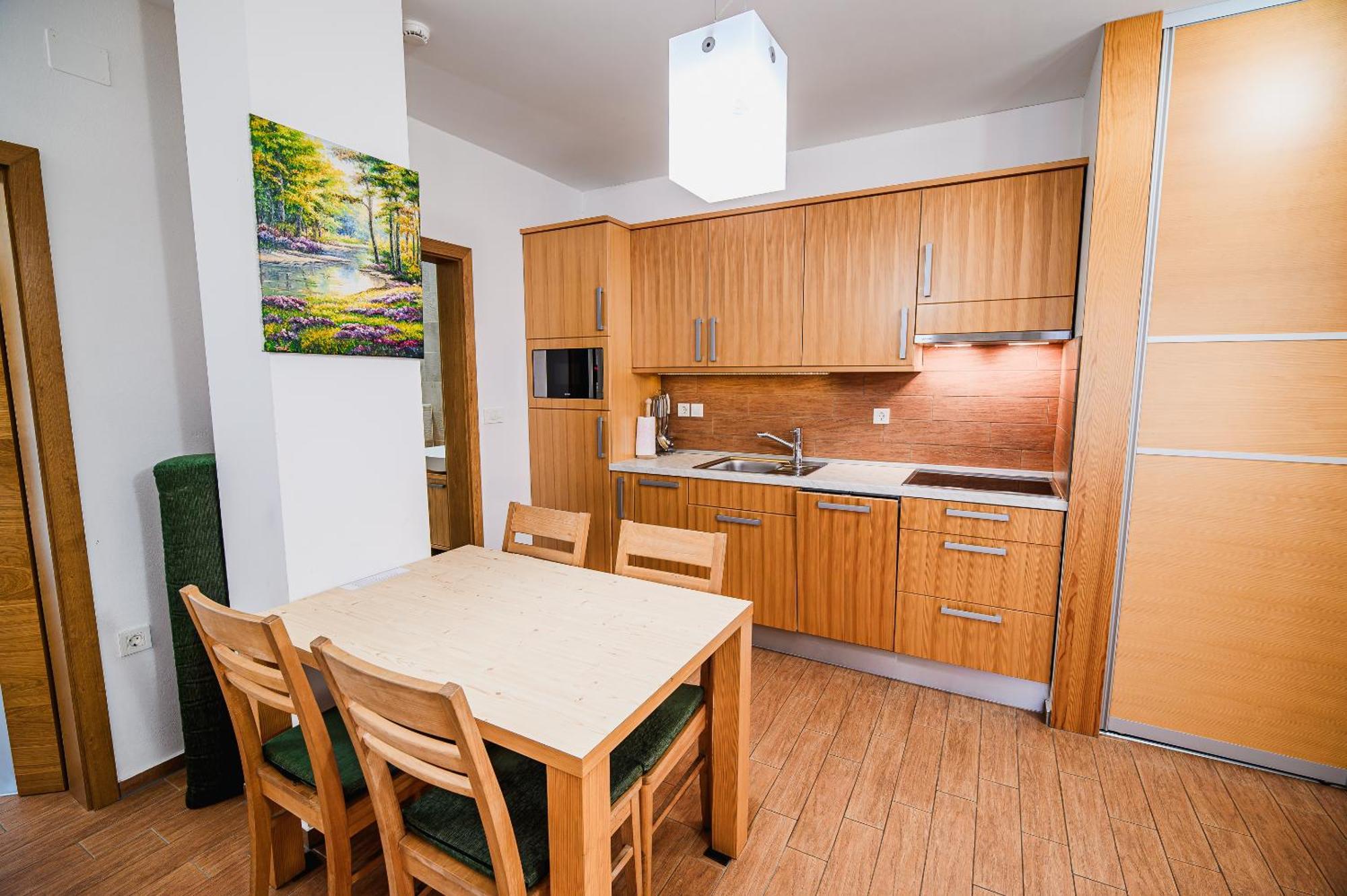 Apartments Maleric With Indoor Pool And Wellness Dragatuš Esterno foto