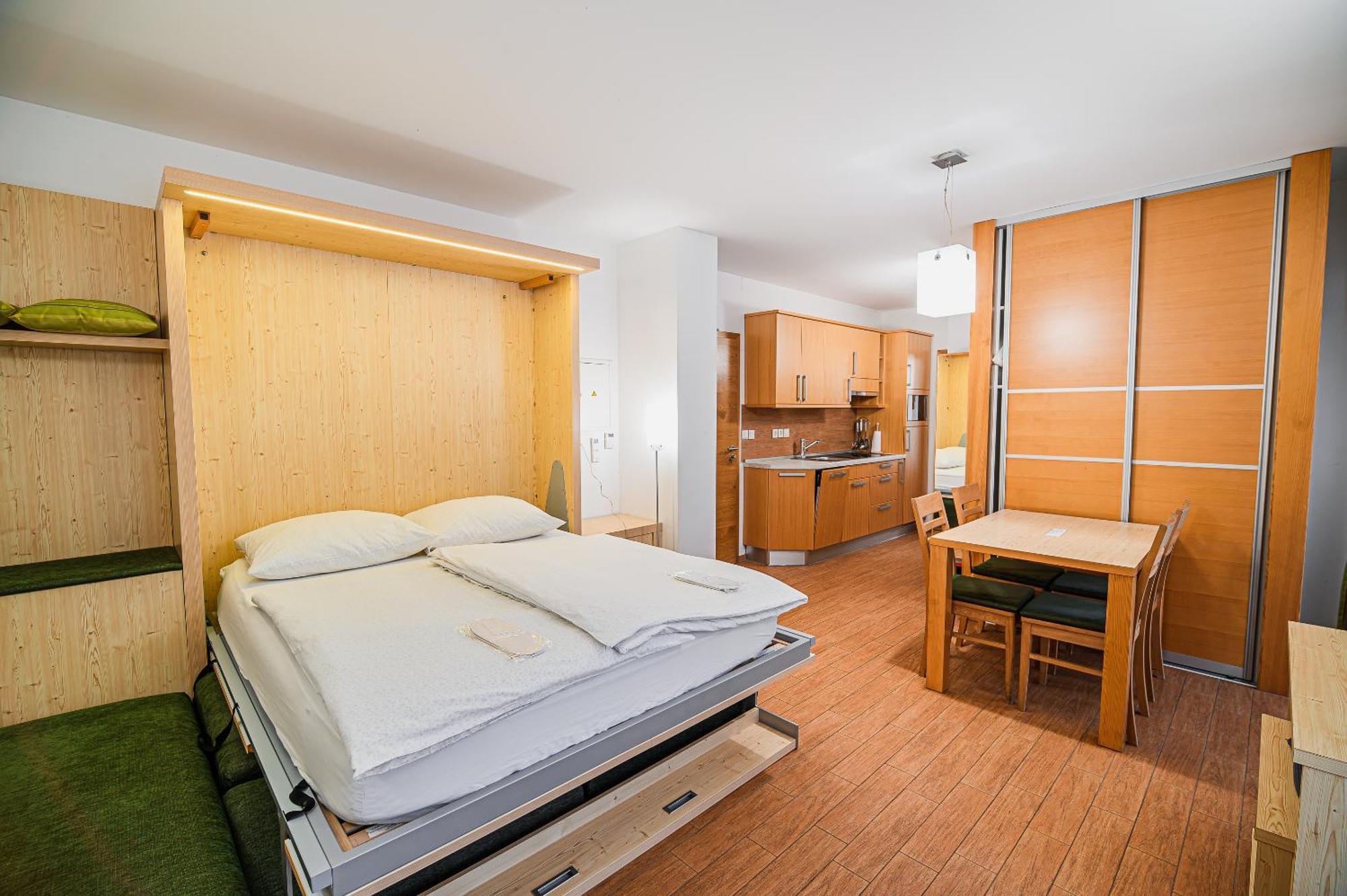 Apartments Maleric With Indoor Pool And Wellness Dragatuš Camera foto