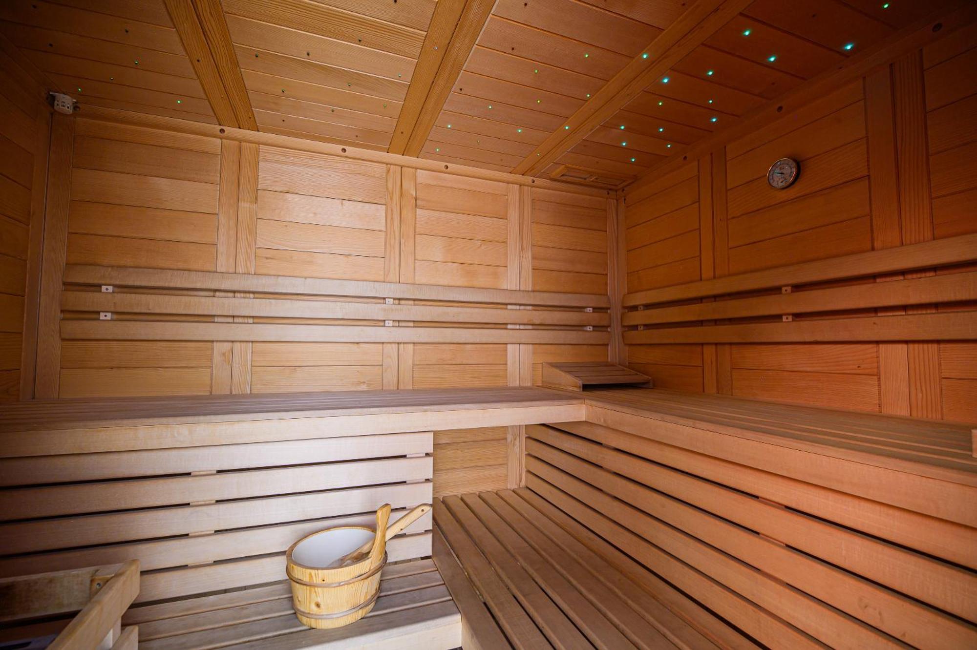 Apartments Maleric With Indoor Pool And Wellness Dragatuš Esterno foto